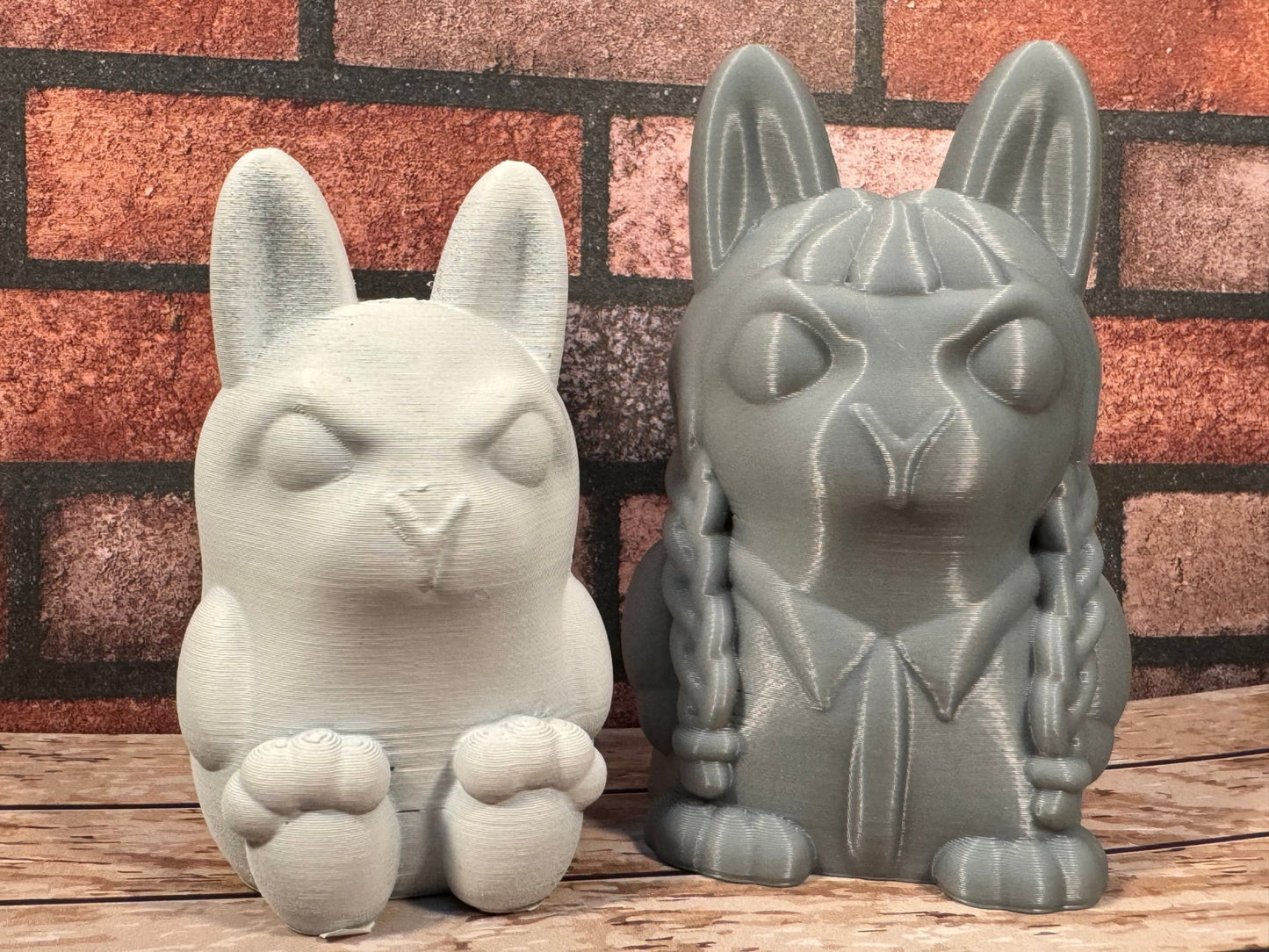 Paintable Funny Bunny | paintable-funny-bunny | Lady and The Lineman