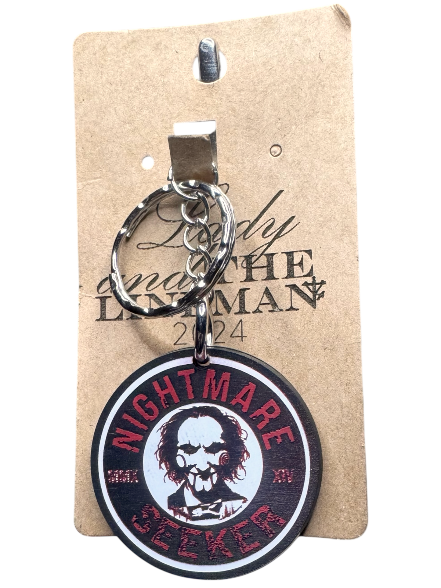Nightmare Seeker Horror Keychain – Saw-Inspired TriLayer Acrylic Design