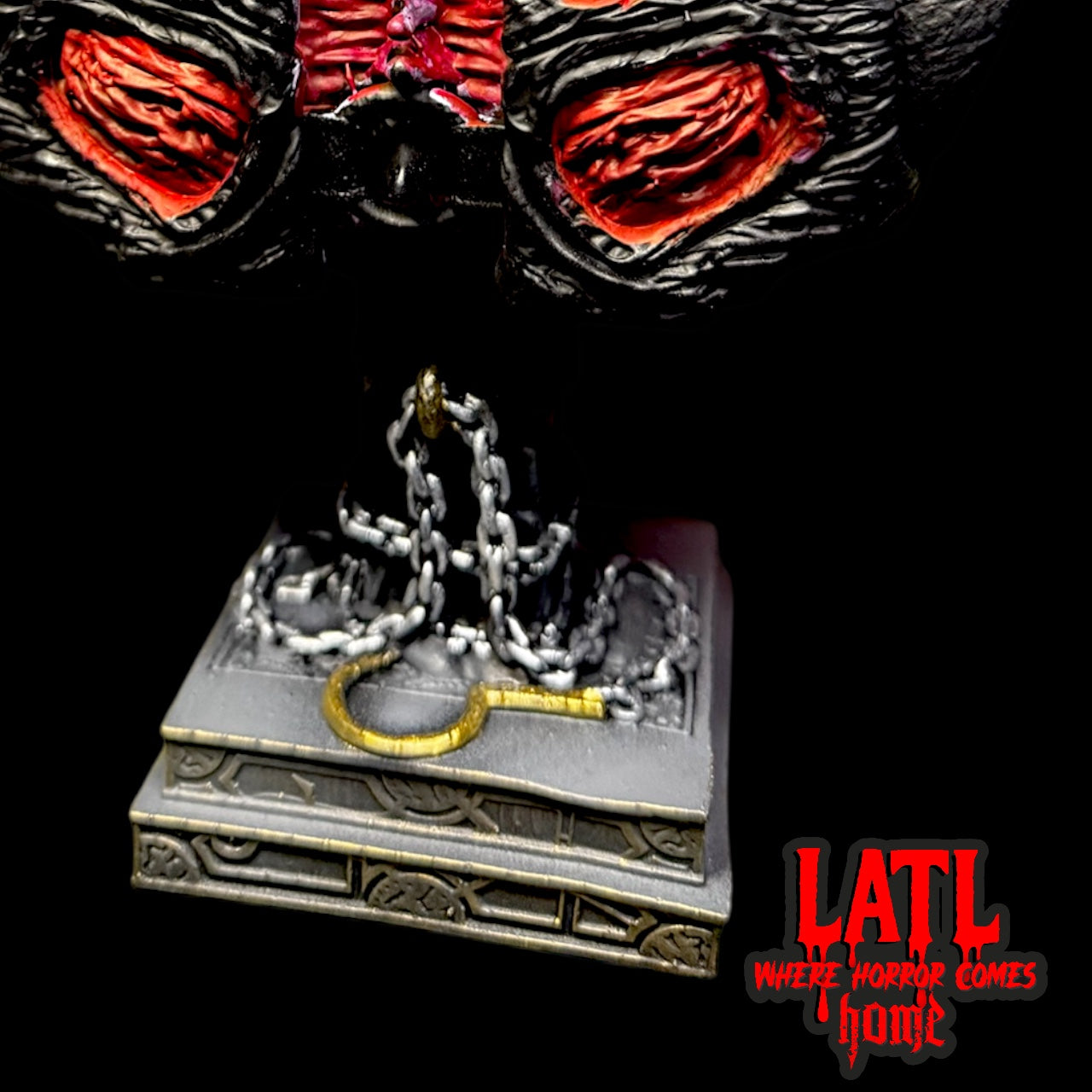 Female Cenobite Bust - HellRaiser